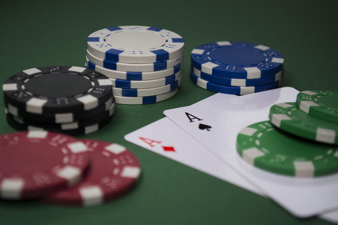 Poker, casino, gambling — 77UP- Learn The Best Sports Gambling Skills On A Trusted Server