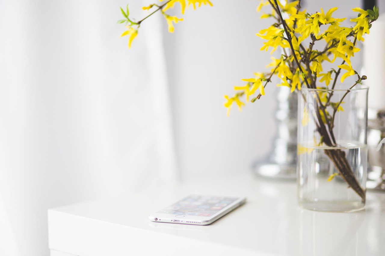 Iphone, iphone 6, flower wallpaper — Benefits of getting a telescope