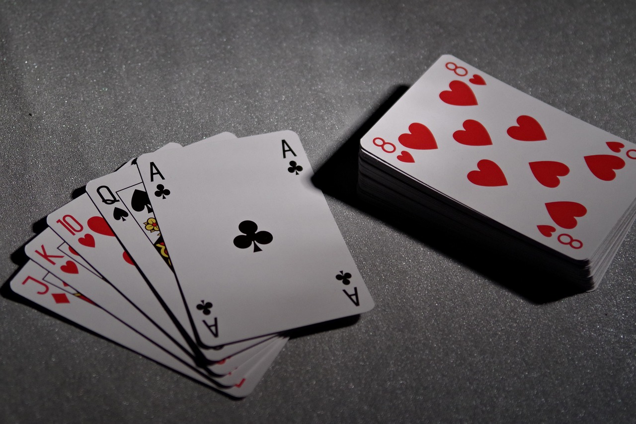 Benefits Of Playing Gambling Games Online