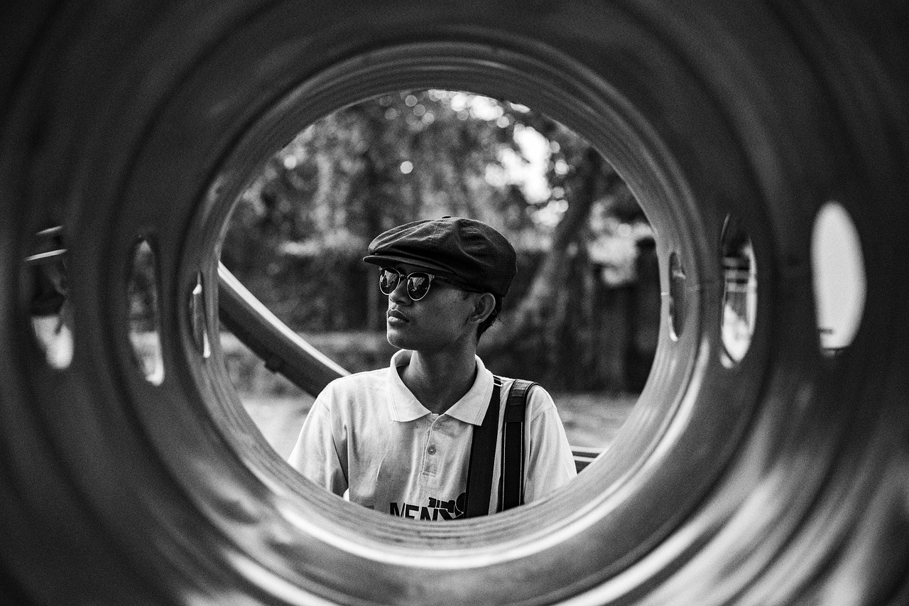 Man, pose, model — Exploring the Benefits and Variety of Rooflight Windows